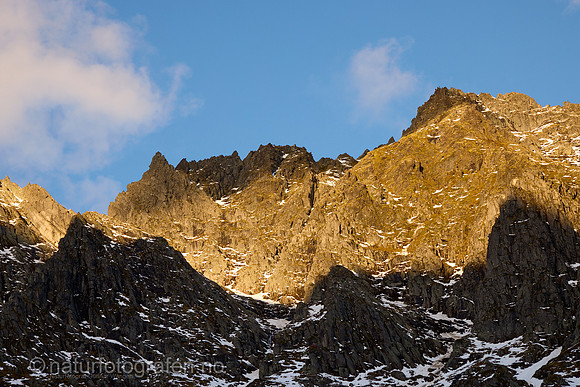 LG2407_186_1280_C