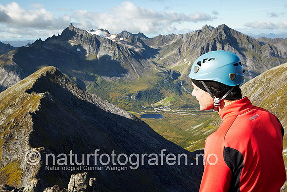 D_LG1022_060_900_C
