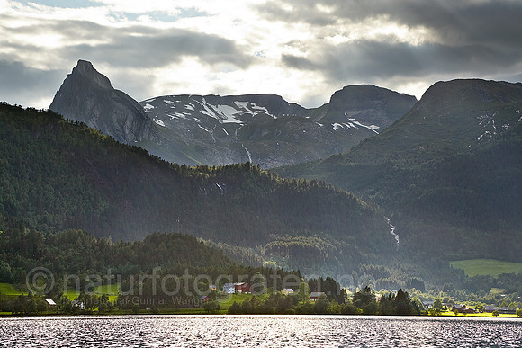 D_LE1002_054_900_C